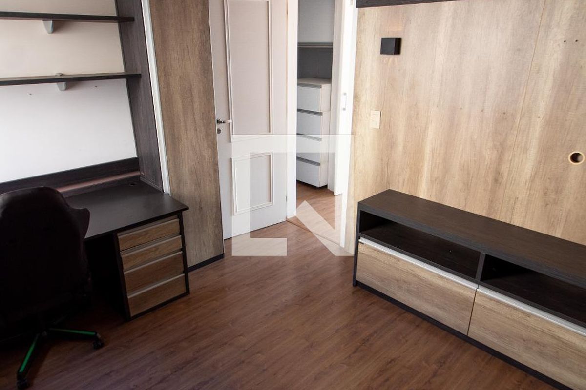 Apartamento à Venda - Mansões Santo Antônio, 3 Quartos,  136 m2 em , Campinas - sp | SoloBR
