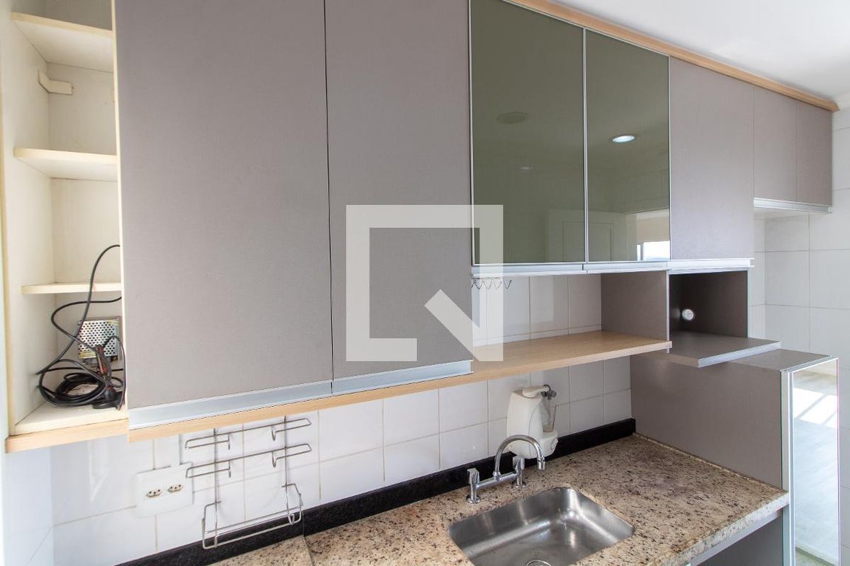 Apartamento à Venda - Mansões Santo Antônio, 3 Quartos,  136 m2 em , Campinas - sp | SoloBR