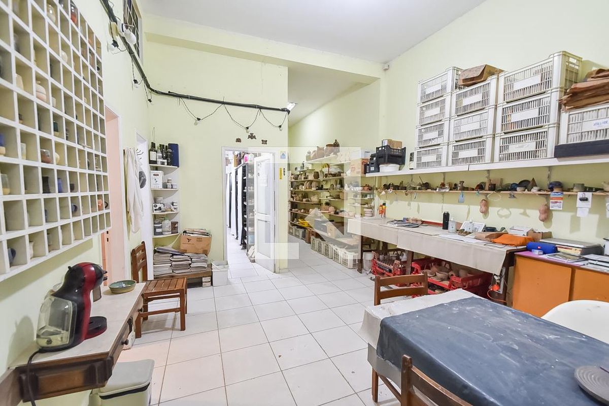 Casa, 2 quartos, 150 m² - Foto 2