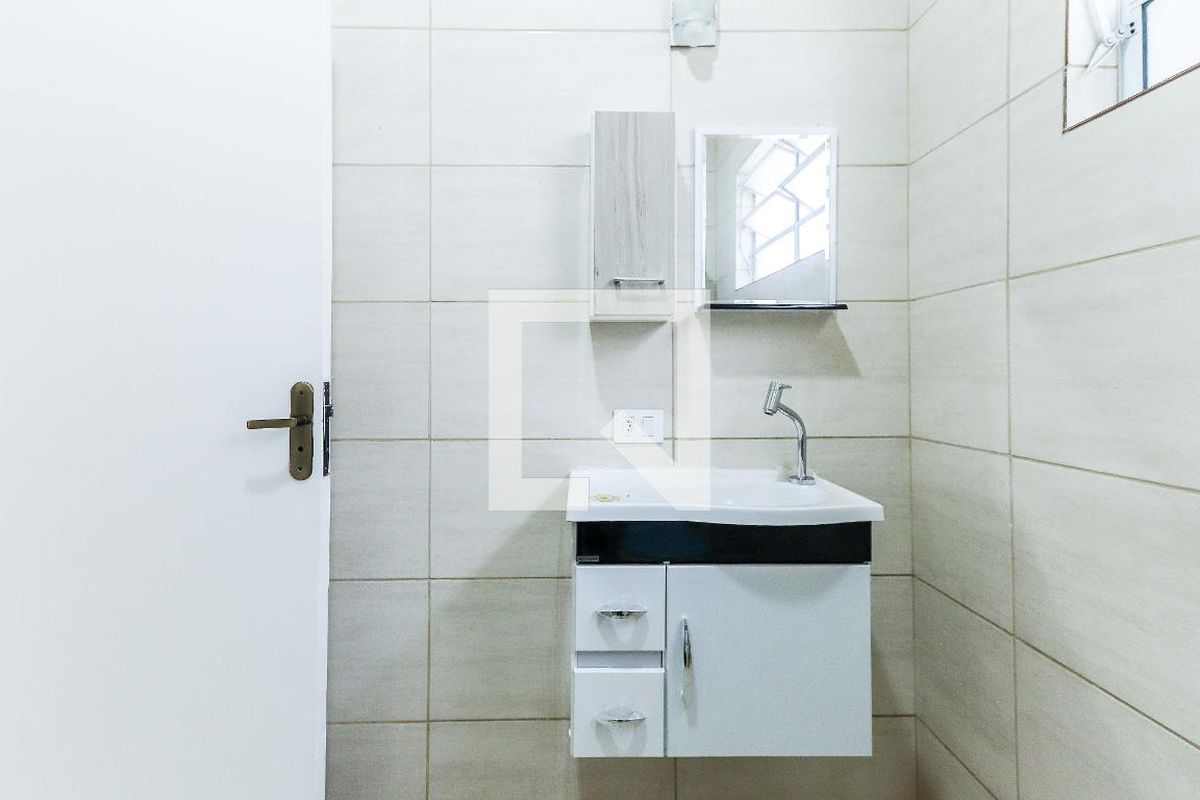 Casa, 3 quartos, 210 m² - Foto 35
