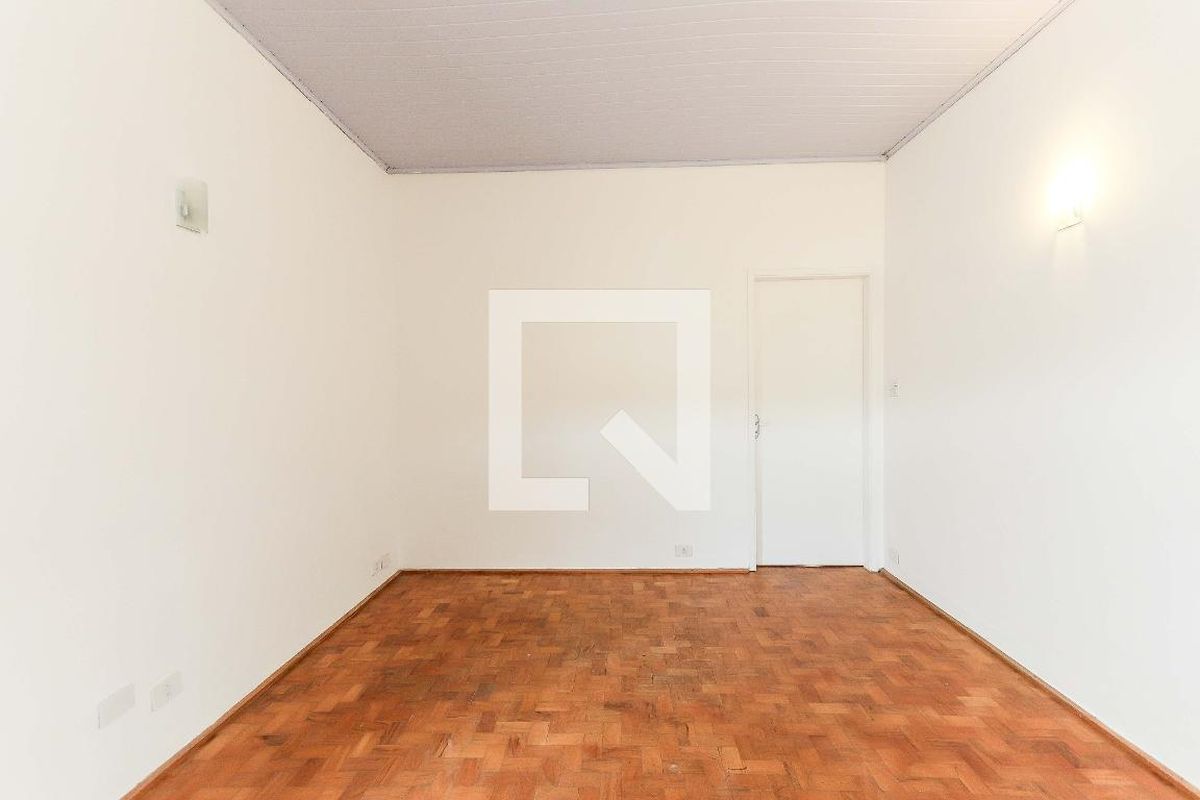Casa, 3 quartos, 210 m² - Foto 2