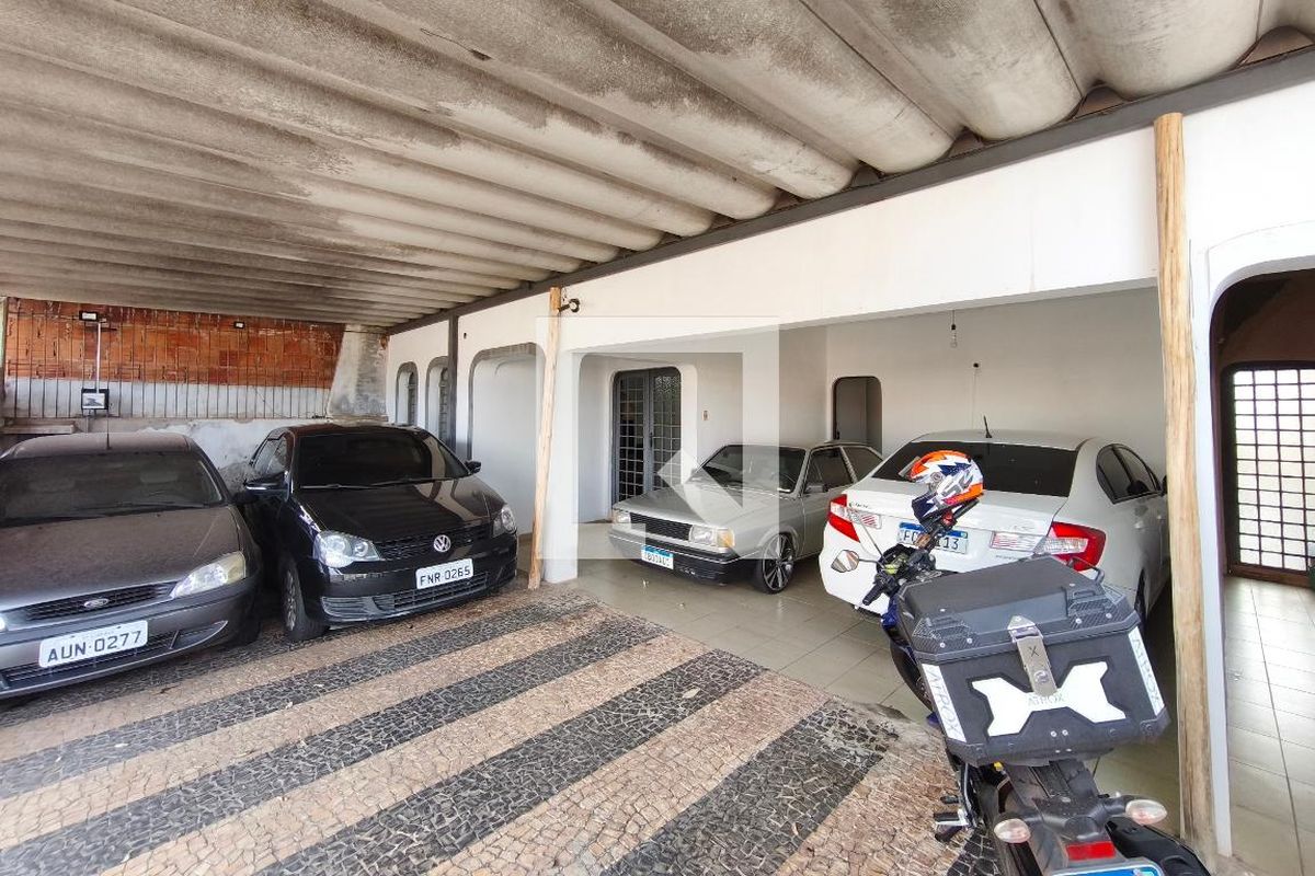 Casa à Venda - Parque Prado, 3 Quartos,  184 m2 em , Campinas - sp | SoloBR