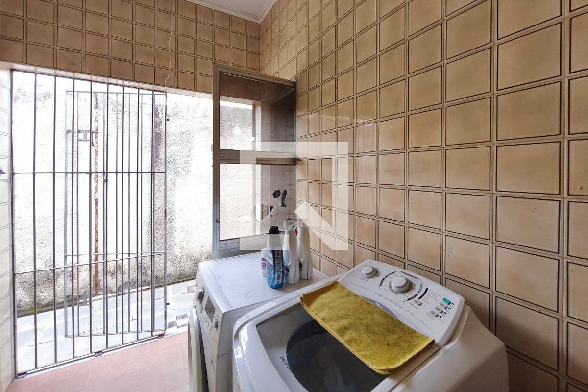 Casa à Venda - Parque Prado, 3 Quartos,  184 m2 em , Campinas - sp | SoloBR
