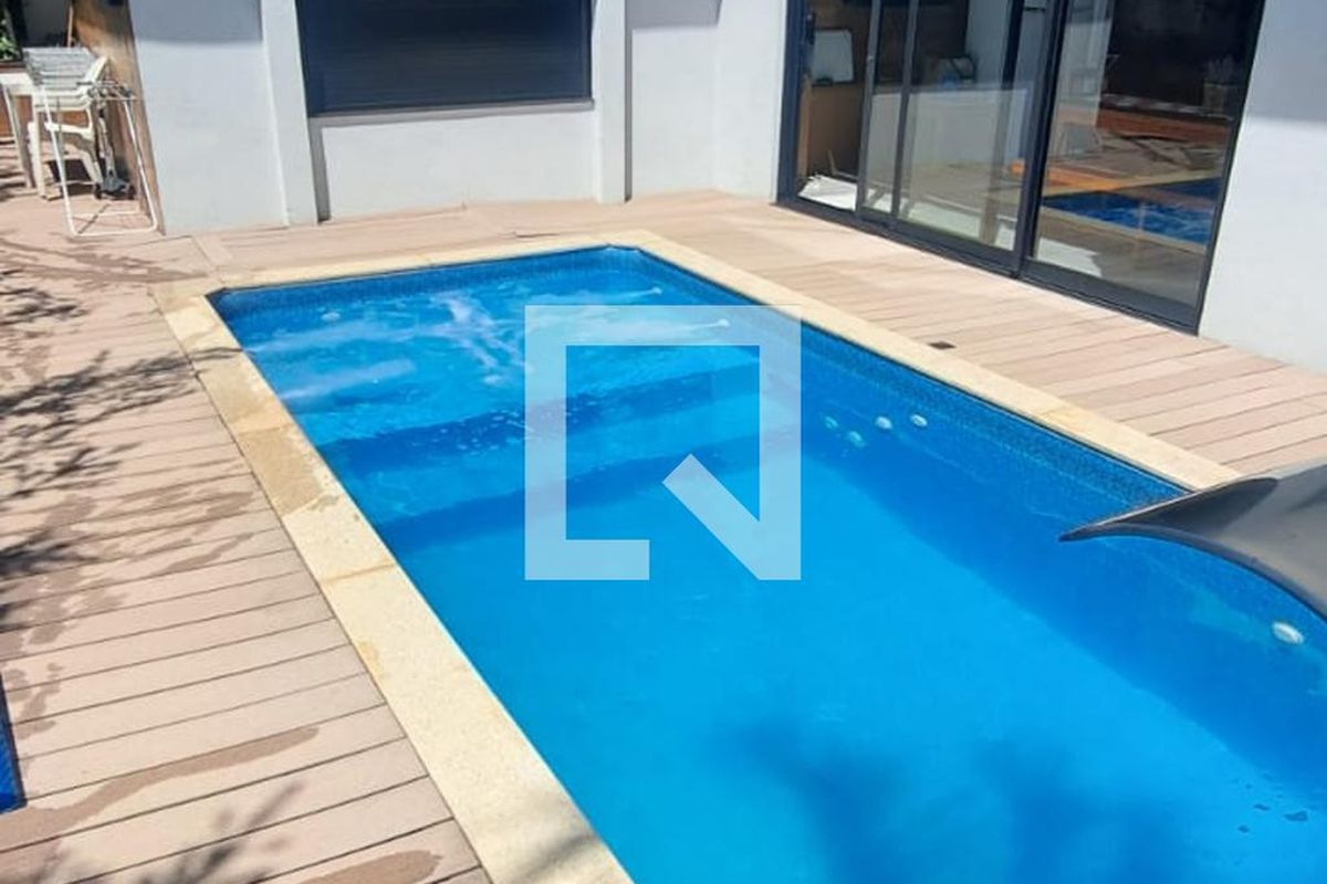 Casa à Venda - Swiss Park, 3 Quartos,  231 m2 em , Campinas - sp | SoloBR