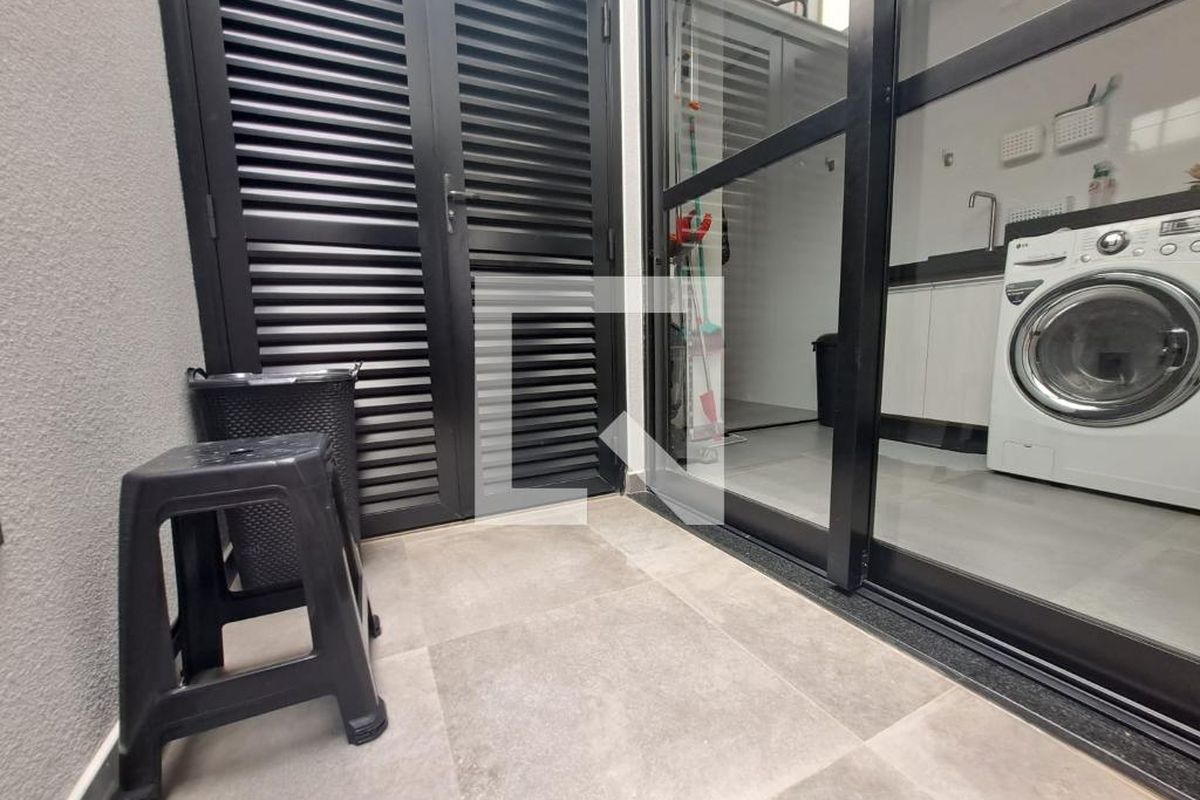 Casa à Venda - Swiss Park, 3 Quartos,  231 m2 em , Campinas - sp | SoloBR