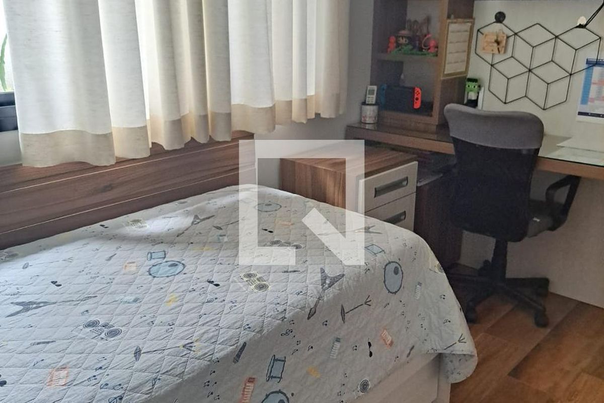 Casa à Venda - Swiss Park, 3 Quartos,  231 m2 em , Campinas - sp | SoloBR