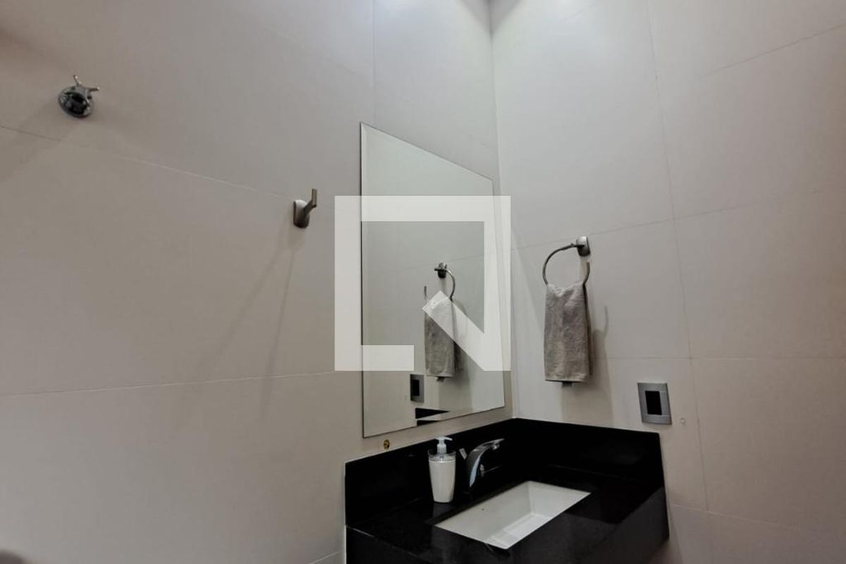 Casa à Venda - Swiss Park, 3 Quartos,  231 m2 em , Campinas - sp | SoloBR