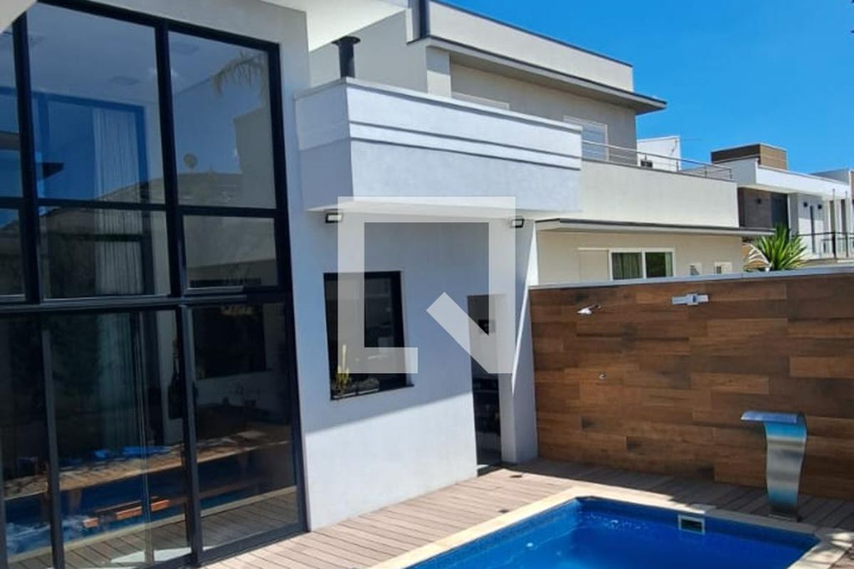 Casa à Venda - Swiss Park, 3 Quartos,  231 m2 em , Campinas - sp | SoloBR