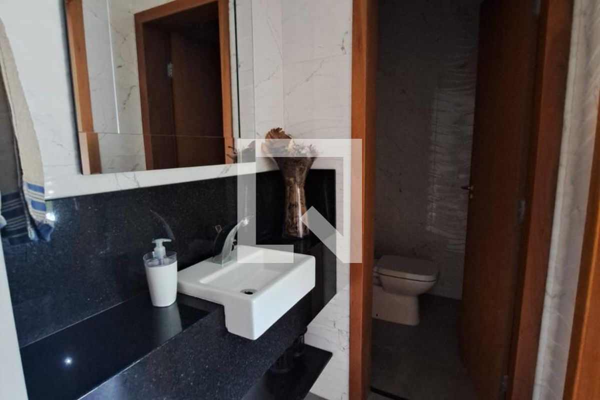 Casa à Venda - Swiss Park, 3 Quartos,  231 m2 em , Campinas - sp | SoloBR
