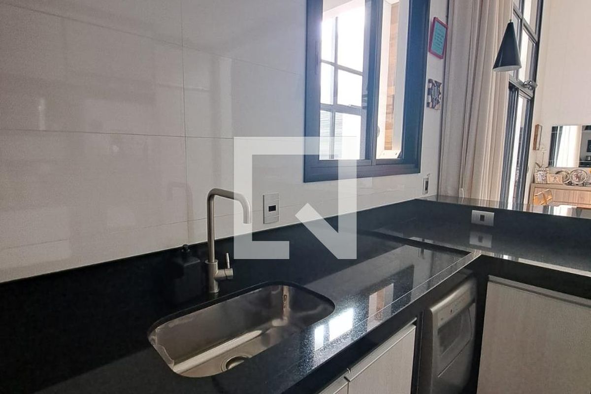 Casa à Venda - Swiss Park, 3 Quartos,  231 m2 em , Campinas - sp | SoloBR