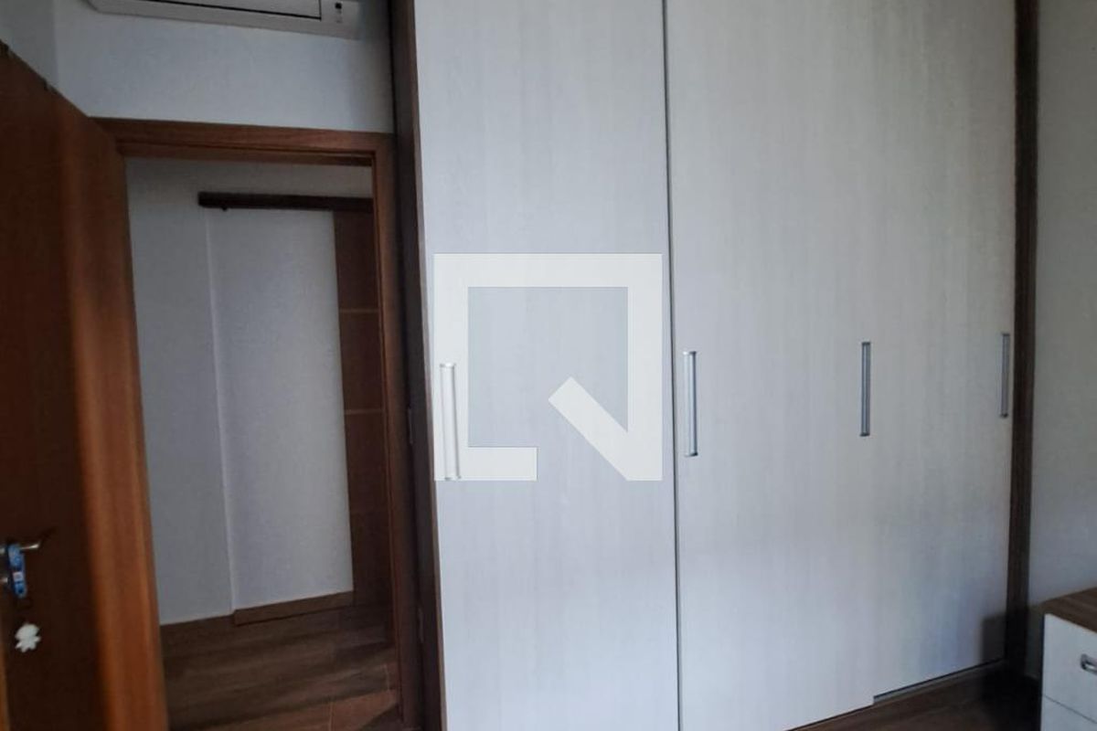 Casa à Venda - Swiss Park, 3 Quartos,  231 m2 em , Campinas - sp | SoloBR