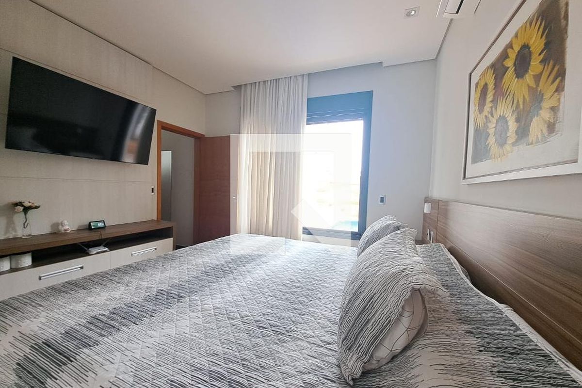 Casa à Venda - Swiss Park, 3 Quartos,  231 m2 em , Campinas - sp | SoloBR