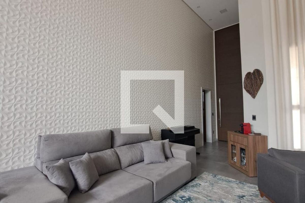 Casa à Venda - Swiss Park, 3 Quartos,  231 m2 em , Campinas - sp | SoloBR