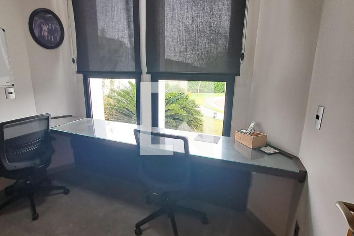 Casa à Venda - Swiss Park, 3 Quartos,  231 m2 em , Campinas - sp | SoloBR