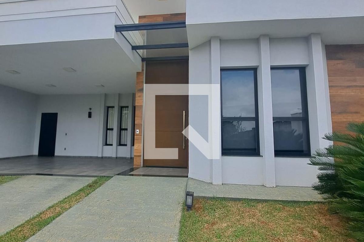 Casa à Venda - Swiss Park, 3 Quartos,  231 m2 em , Campinas - sp | SoloBR