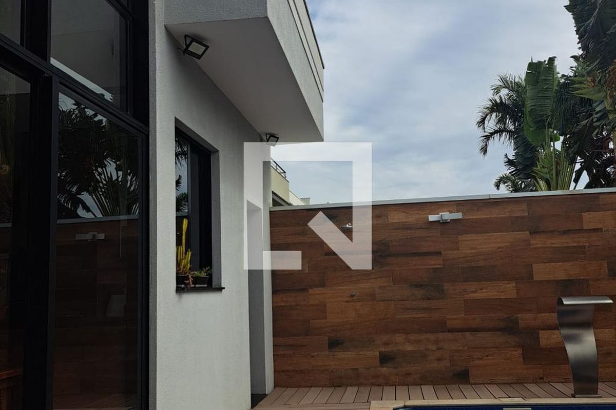 Casa à Venda - Swiss Park, 3 Quartos,  231 m2 em , Campinas - sp | SoloBR