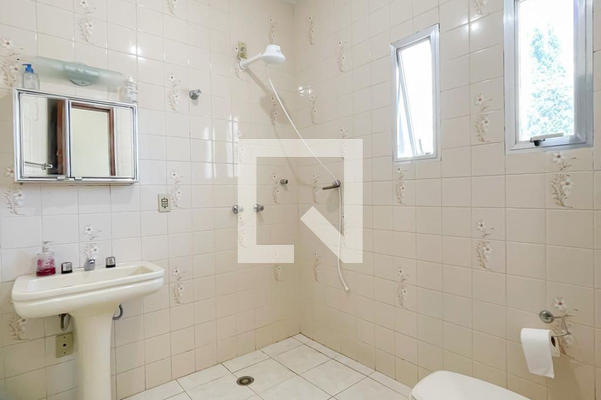 Casa, 4 quartos, 210 m² - Foto 21