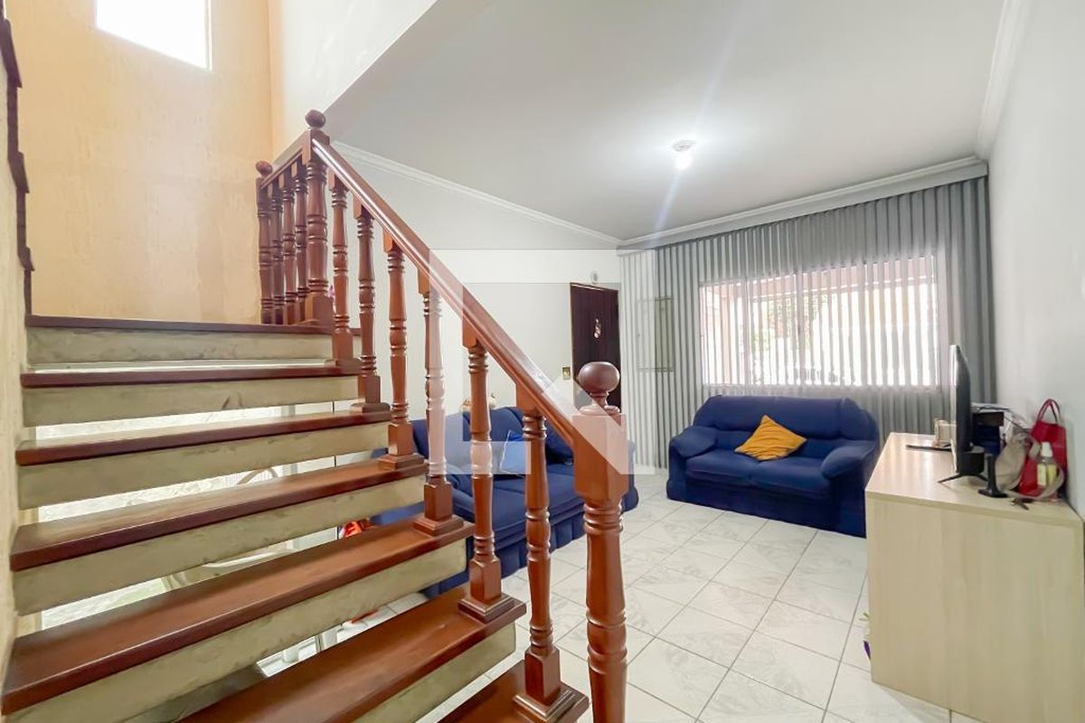Casa, 4 quartos, 210 m² - Foto 2