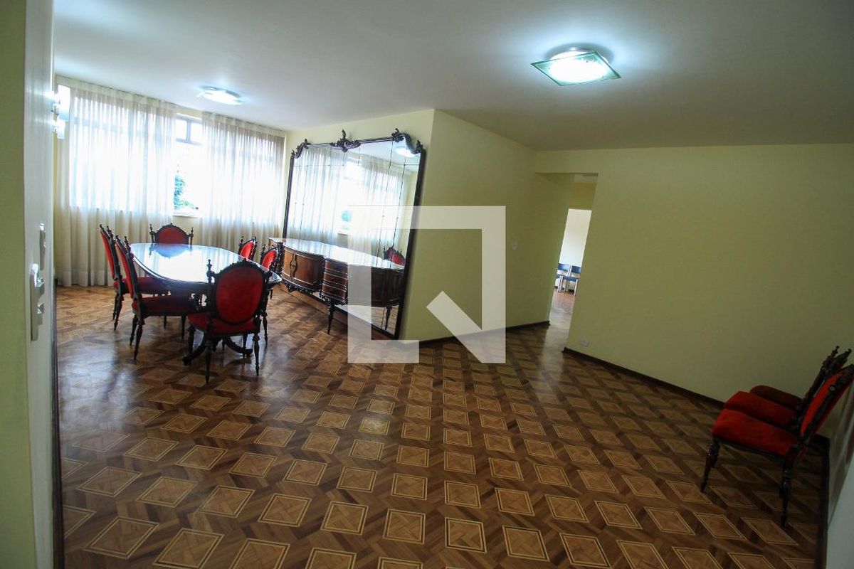 Apartamento, 3 quartos, 160 m² - Foto 1