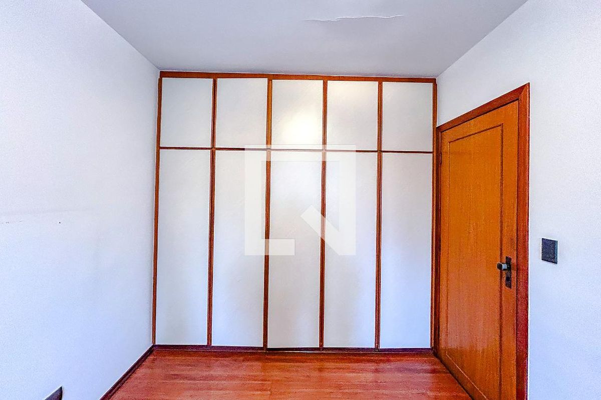 Casa, 4 quartos, 295 m² - Foto 56