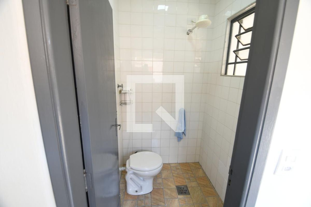 Casa à Venda - Barão Geraldo - Centro, 3 Quartos,  200 m2 em , Campinas - sp | SoloBR