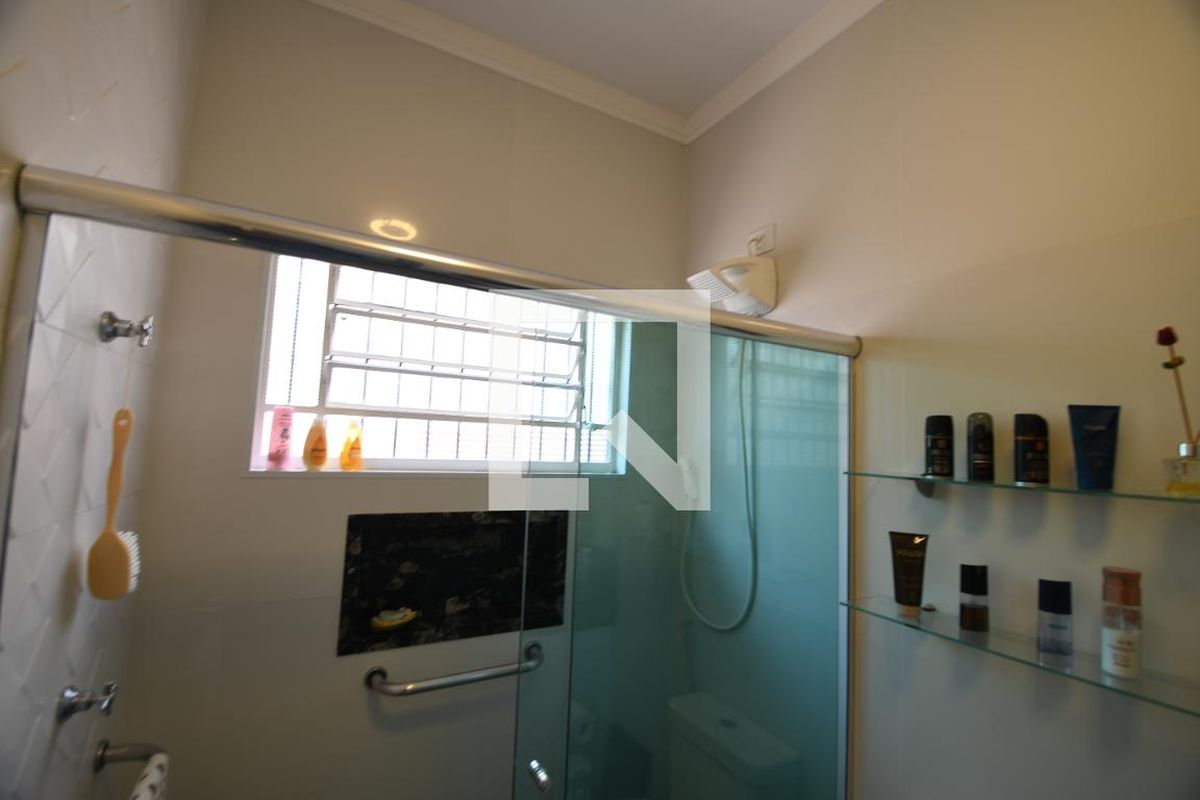 Casa à Venda - Barão Geraldo - Centro, 3 Quartos,  200 m2 em , Campinas - sp | SoloBR