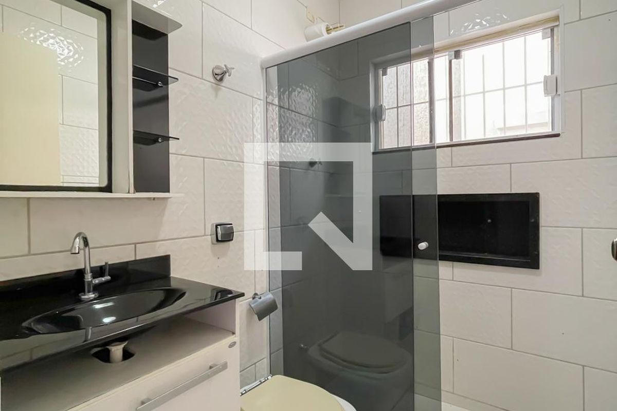 Casa, 2 quartos, 250 m² - Foto 38
