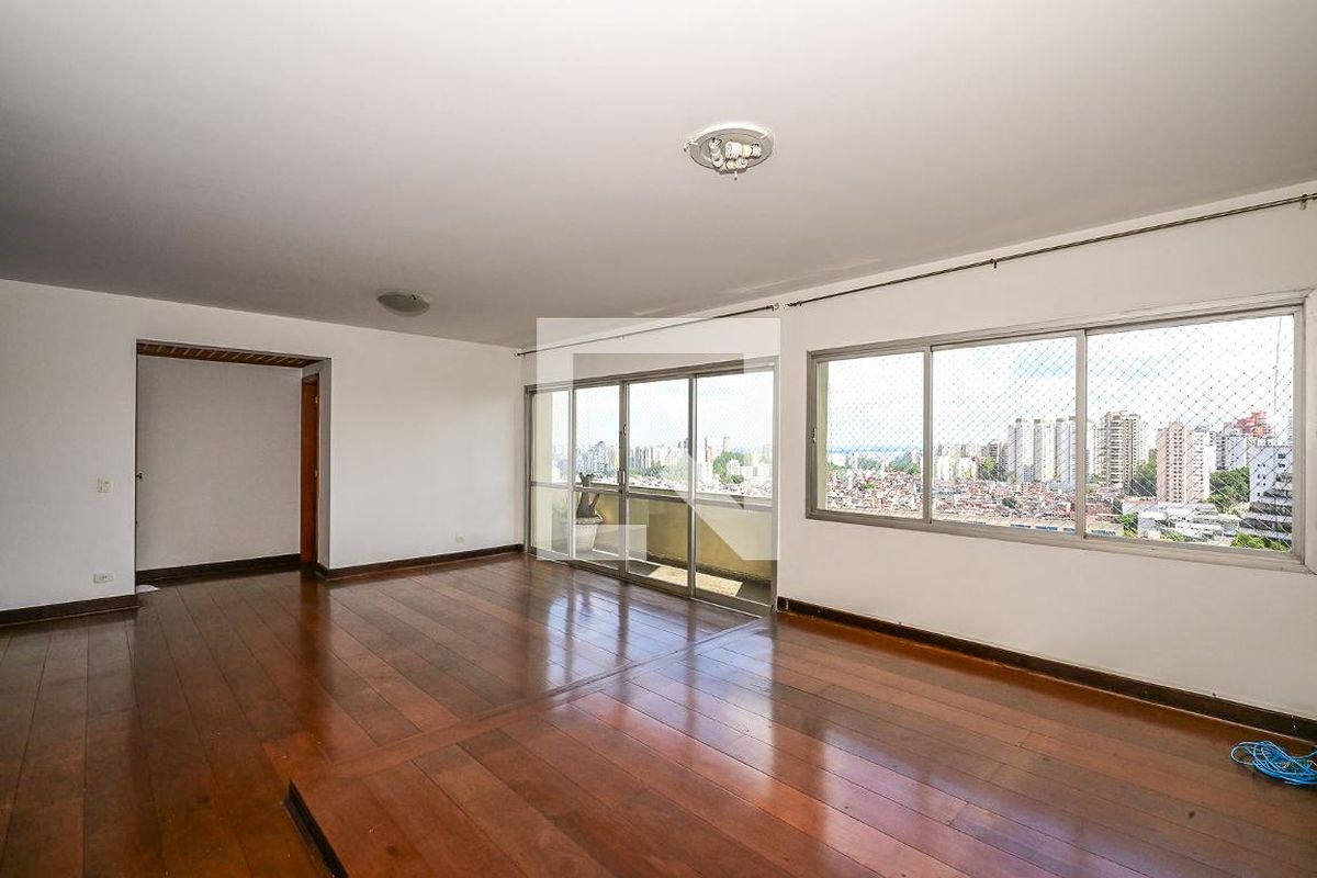 Apartamento, 3 quartos, 160 m² - Foto 2