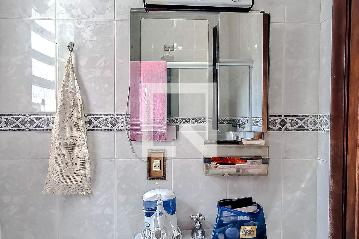 Casa, 3 quartos, 202 m² - Foto 47