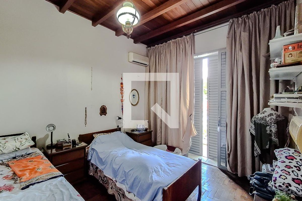 Casa, 3 quartos, 202 m² - Foto 17