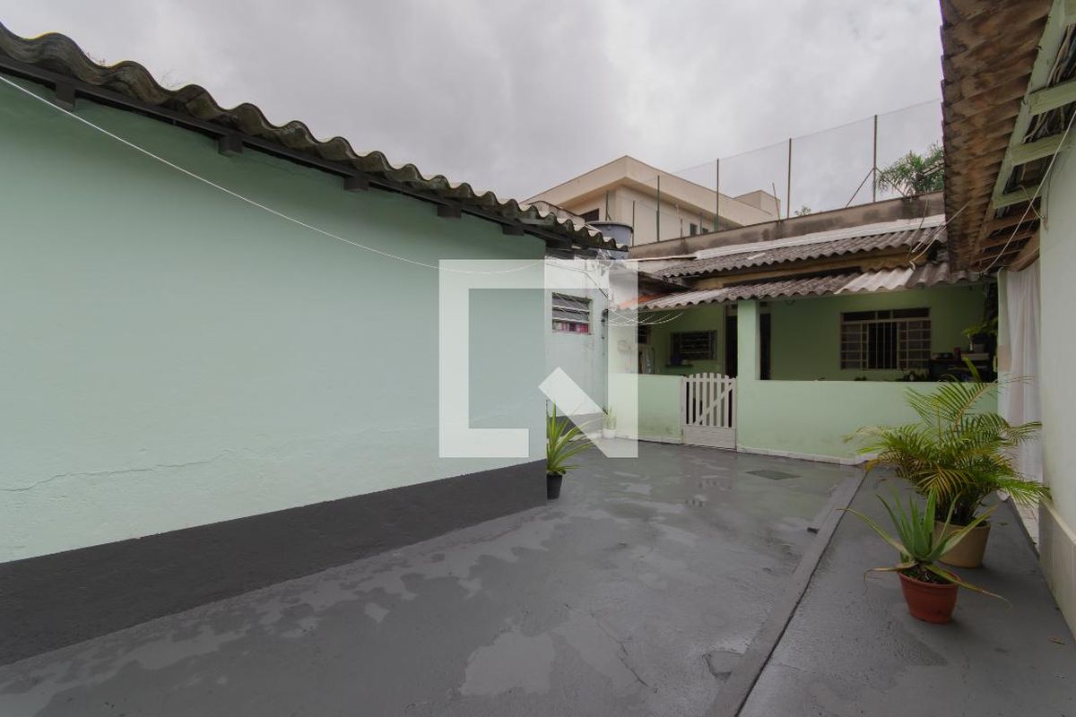 Casa, 2 quartos, 528 m² - Foto 30