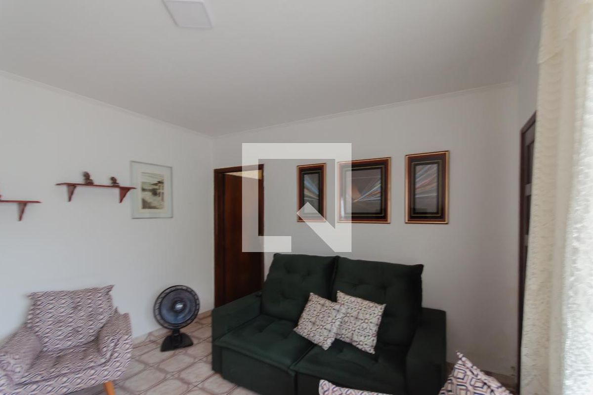 Casa, 2 quartos, 528 m² - Foto 3