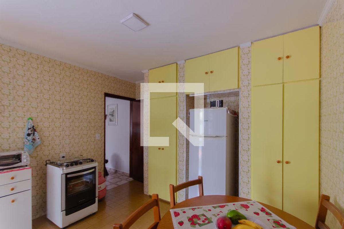 Casa, 2 quartos, 528 m² - Foto 18