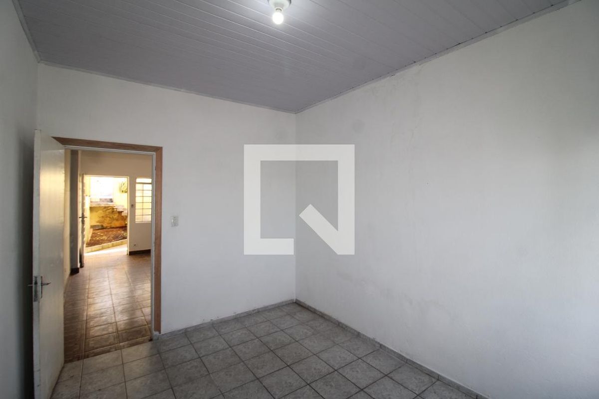 Casa, 4 quartos, 200 m² - Foto 13