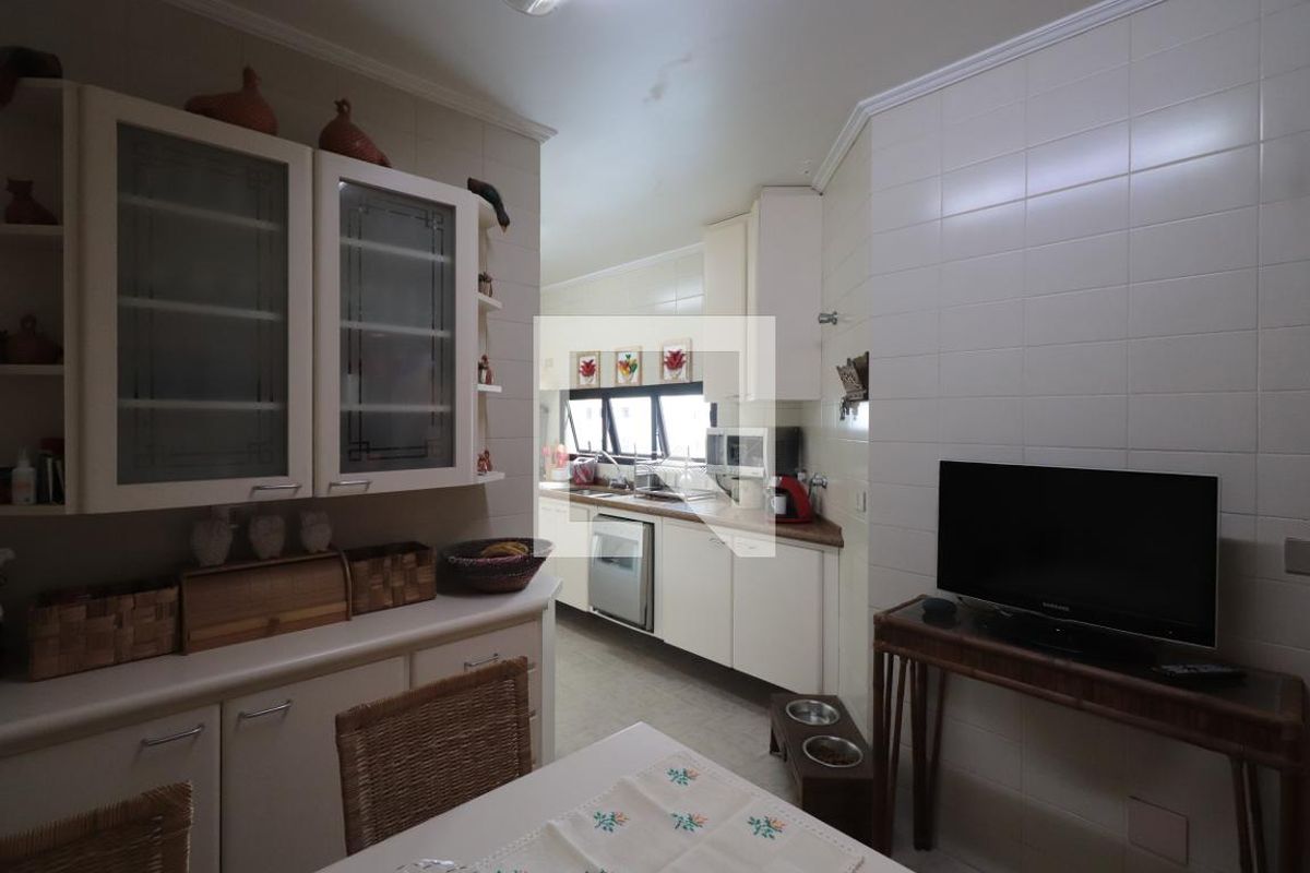 Apartamento, 4 quartos, 170 m² - Foto 145