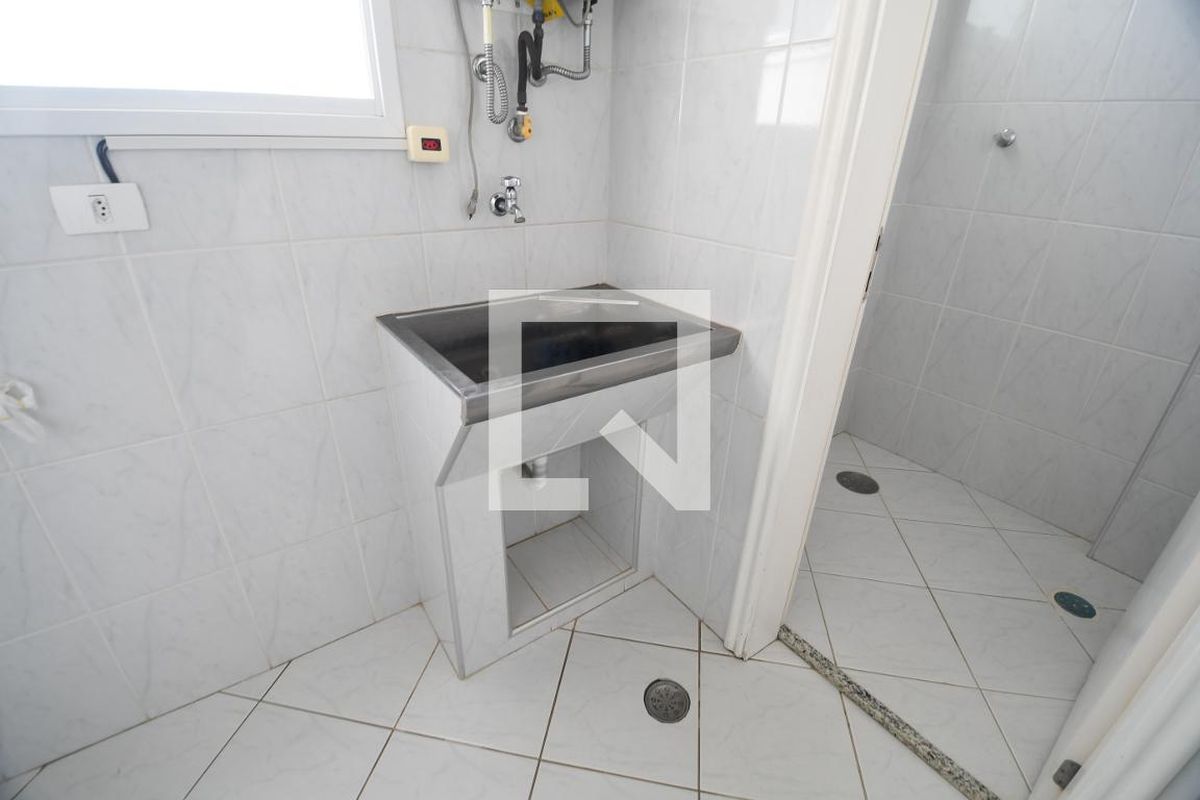 Apartamento à Venda - Jardim Flamboyant, 2 Quartos,  106 m2 em , Campinas - sp | SoloBR