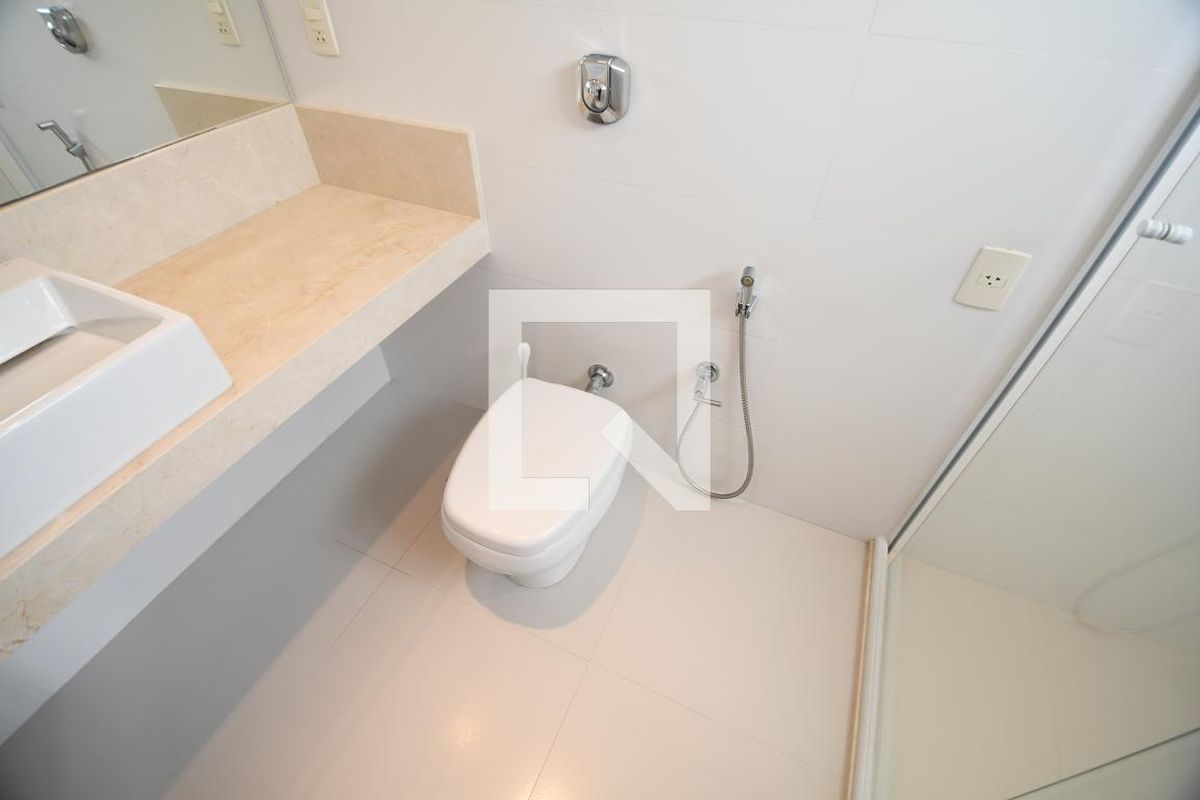 Apartamento à Venda - Jardim Flamboyant, 2 Quartos,  106 m2 em , Campinas - sp | SoloBR