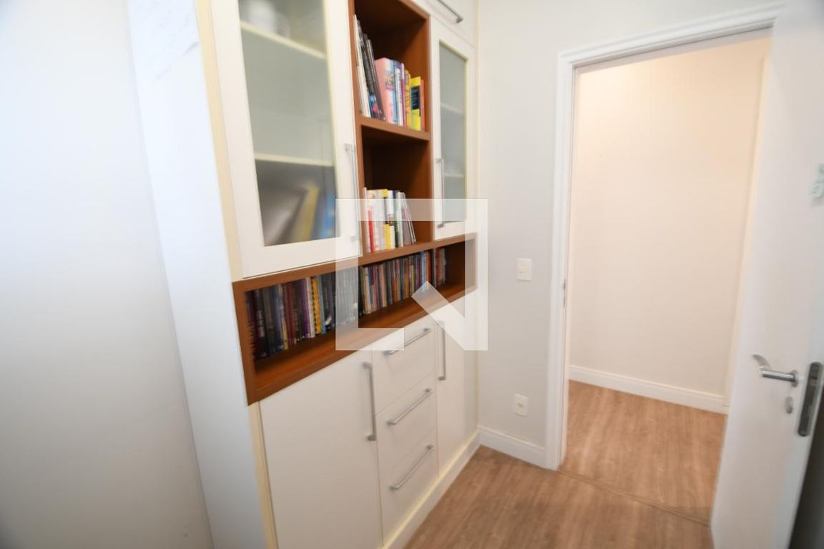 Apartamento à Venda - Jardim Flamboyant, 2 Quartos,  106 m2 em , Campinas - sp | SoloBR