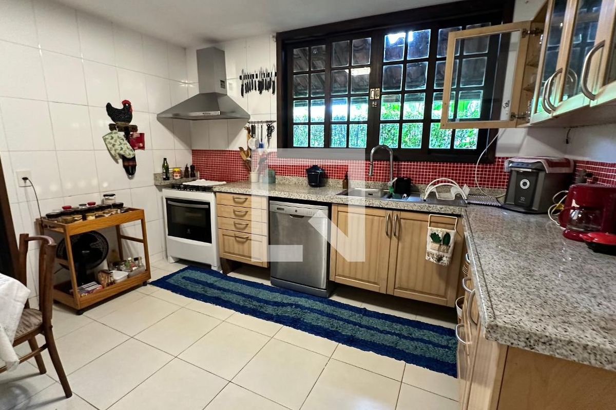 Casa, 5 quartos, 300 m² - Foto 108