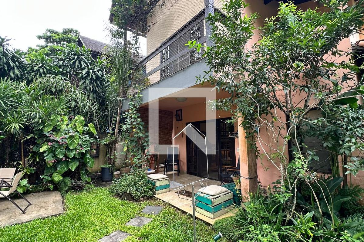 Casa, 5 quartos, 300 m² - Foto 132