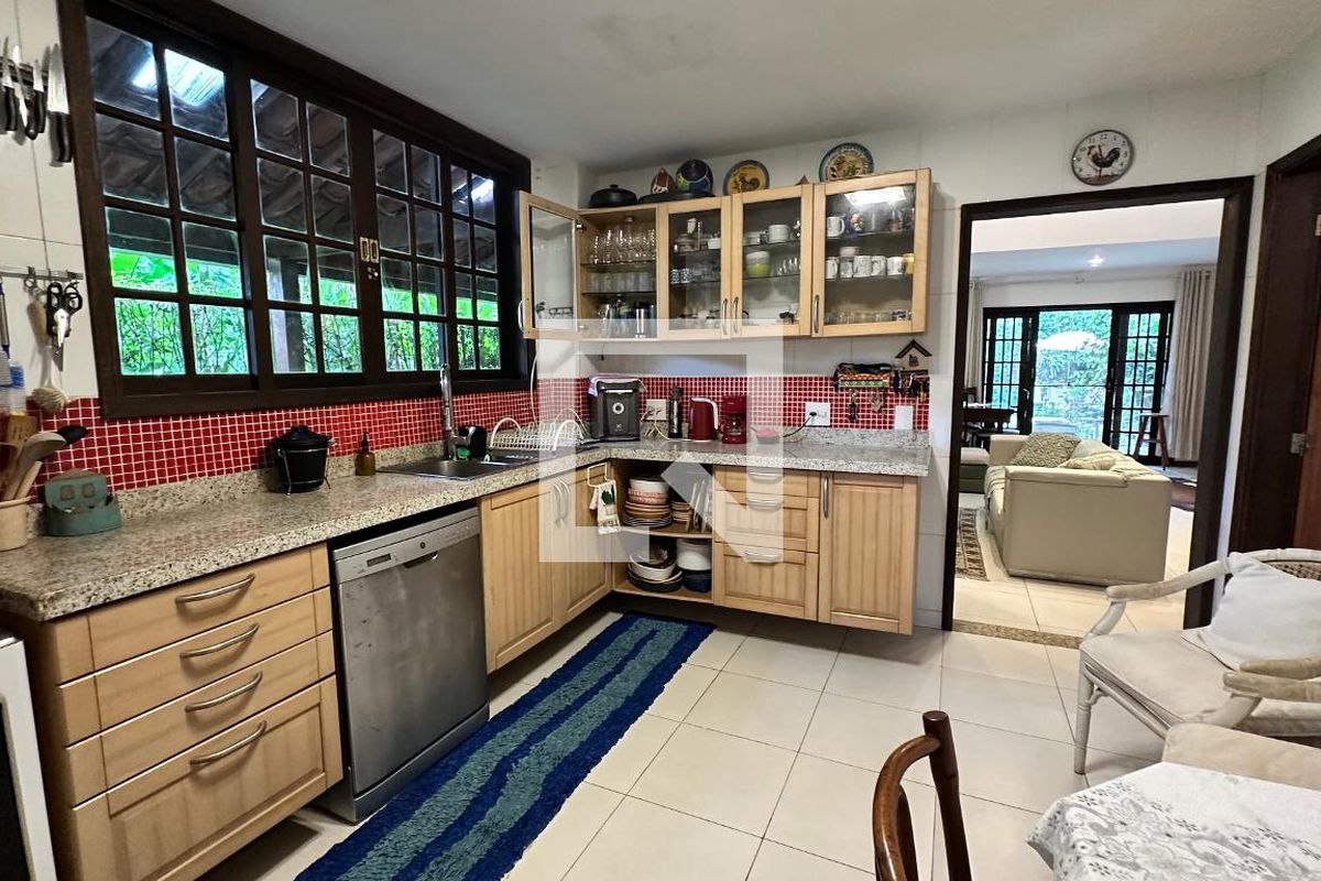 Casa, 5 quartos, 300 m² - Foto 112