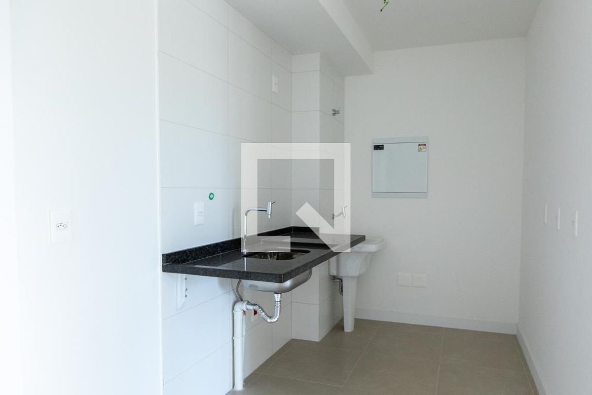 Apartamento à Venda - Bosque, 1 Quarto,  46 m2 em , Campinas - sp | SoloBR