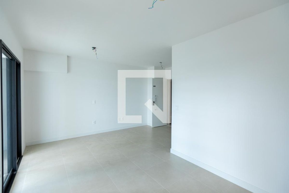 Apartamento à Venda - Bosque, 1 Quarto,  46 m2 em , Campinas - sp | SoloBR