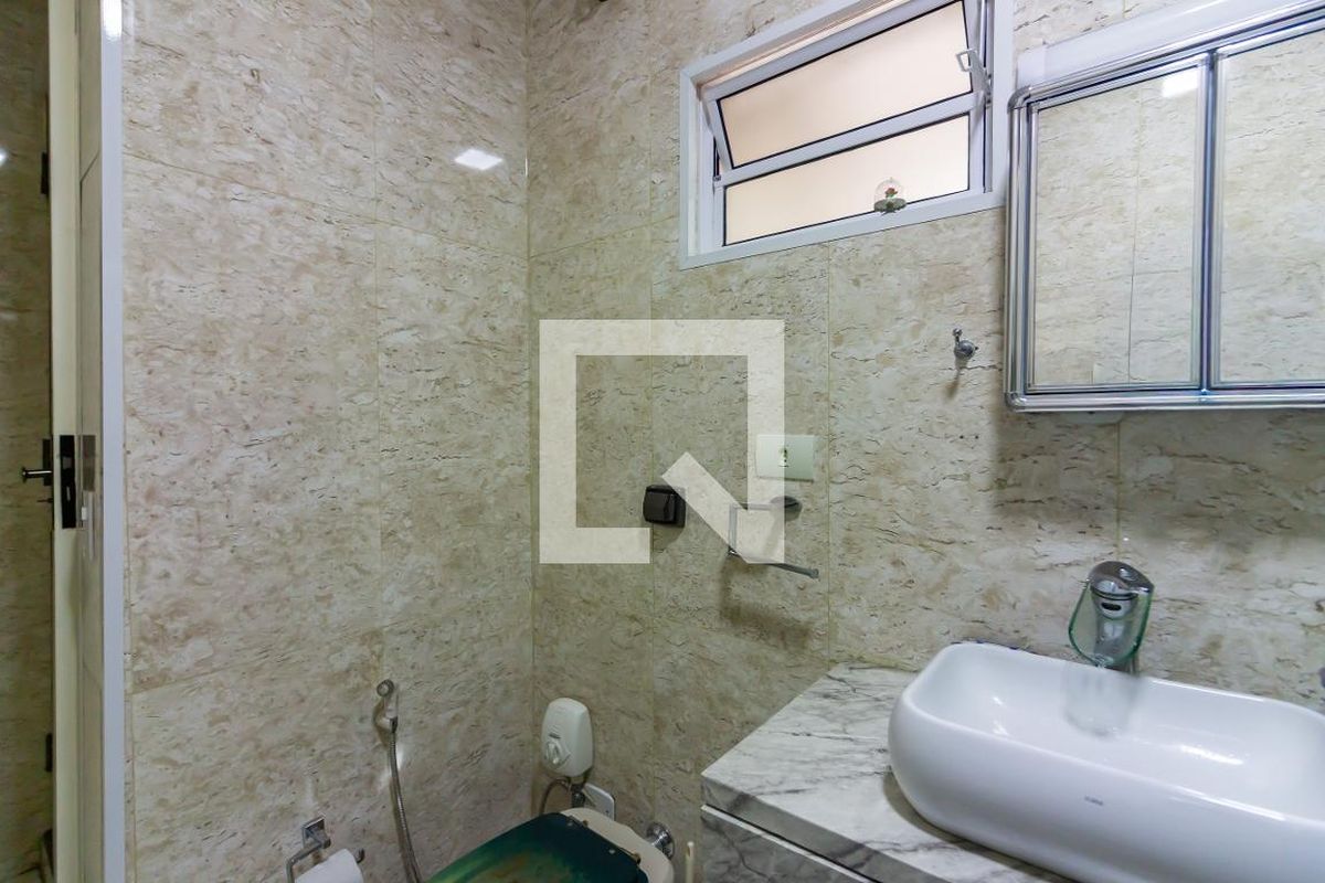 Casa, 2 quartos, 220 m² - Foto 44