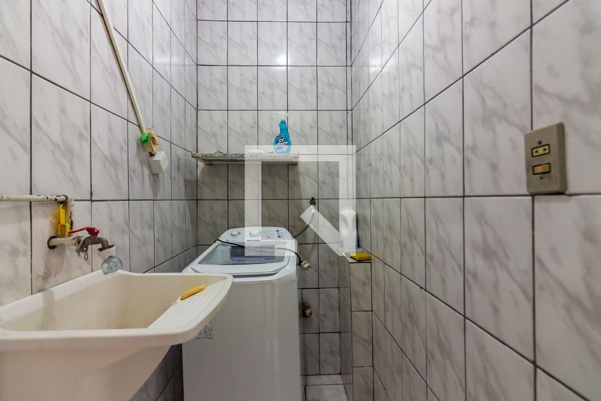 Casa, 2 quartos, 220 m² - Foto 68