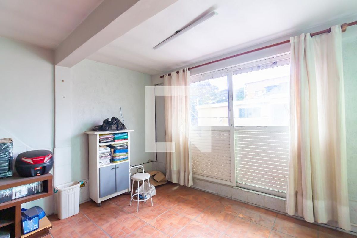 Casa, 2 quartos, 220 m² - Foto 60