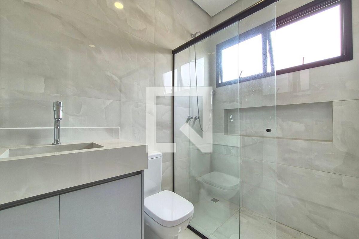 Casa à Venda - Swiss Park, 3 Quartos,  280 m2 em , Campinas - sp | SoloBR