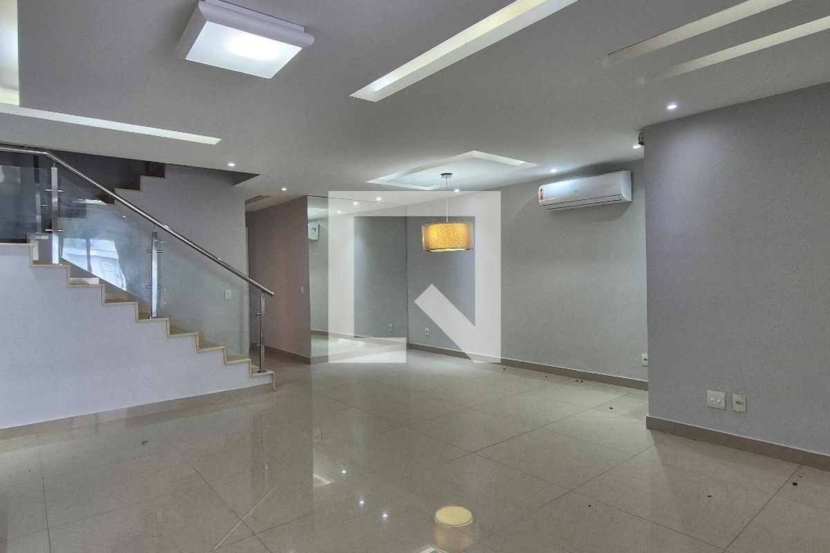 Casa, 4 quartos, 370 m² - Foto 2