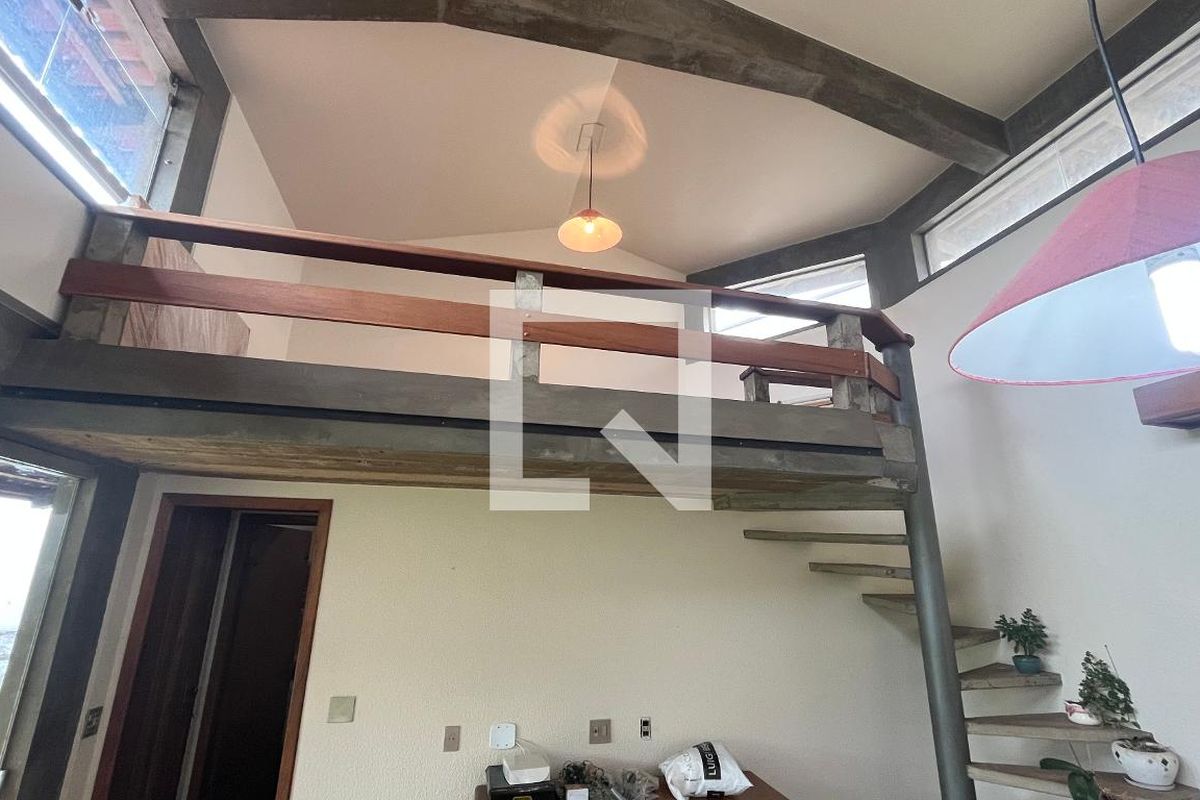 Casa à Venda - Guanabara, 5 Quartos,  345 m2 em , Campinas - sp | SoloBR