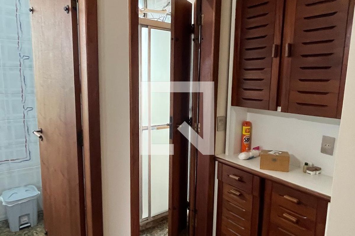 Casa à Venda - Guanabara, 5 Quartos,  345 m2 em , Campinas - sp | SoloBR